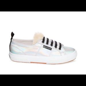 Metallic silver Supergas